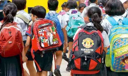 Delhi asks government schools to ensure bag weight criteria