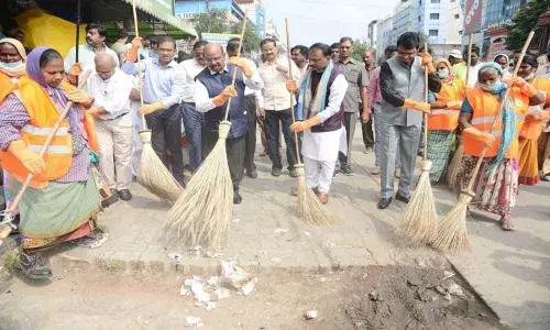 Swachh Bharat hinges on Safai Karmacharis