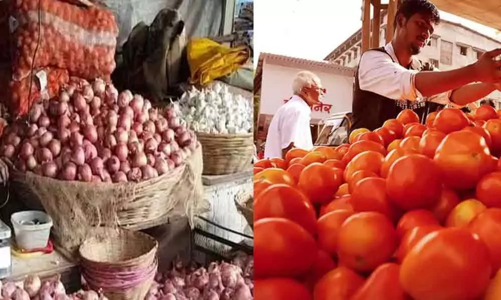 Onion, tomatoes, garlic stolen in Lucknow