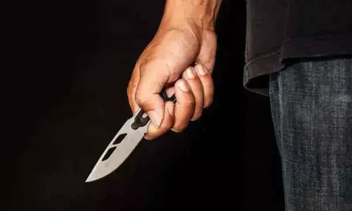 Shiv Sena MP Omraje Nimbalkar attacked with knife at rally in Maharashtra