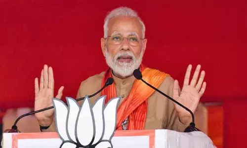 Modi lauds Savarkar values amid pitch for Bharat Ratna