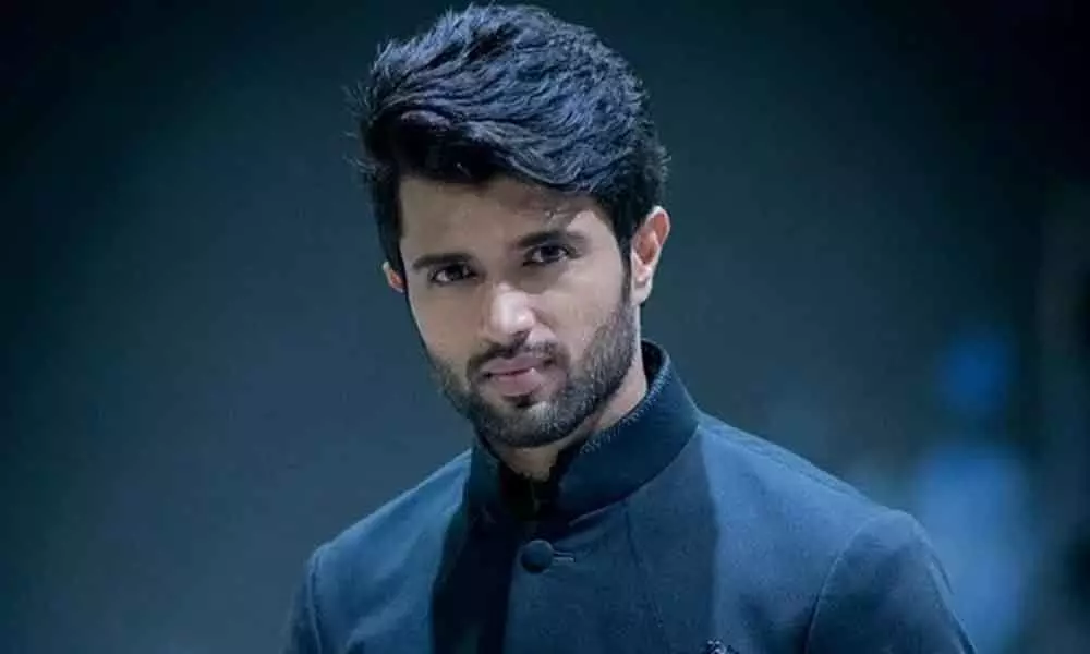 Is Vijay Devarakonda looking to imitate Ranvir Singh?