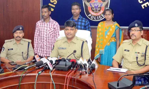 Three Maoists surrender in Visakhapatnam
