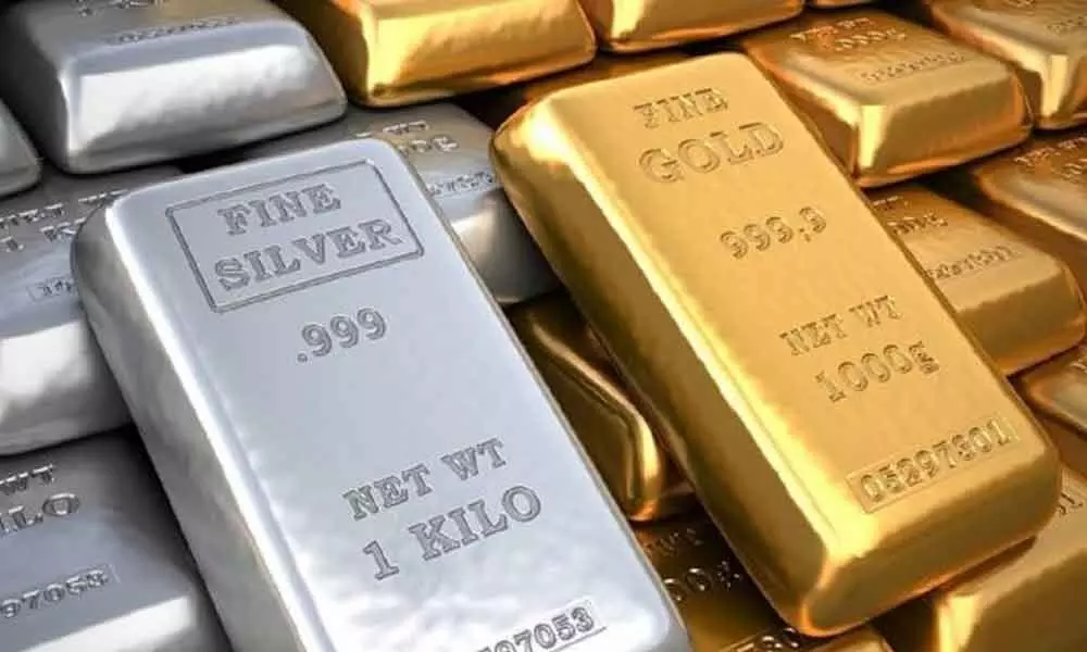 Gold and silver prices come down On Friday, October 18