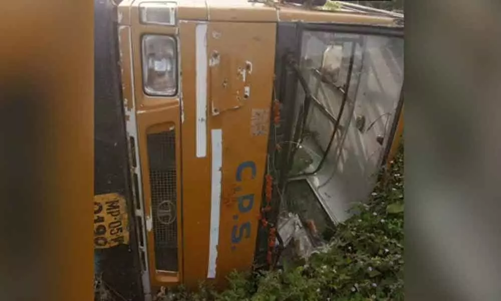 Madhya Pradesh: School bus overturns killing 22 students