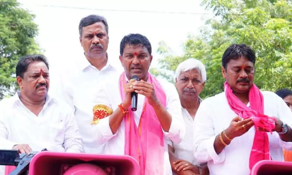 Huzurnagar: With campaign ending today, Saidi Reddy utters choicest of words to demean Uttam
