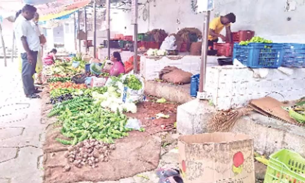 Vegetable prices soar due to untimely rains