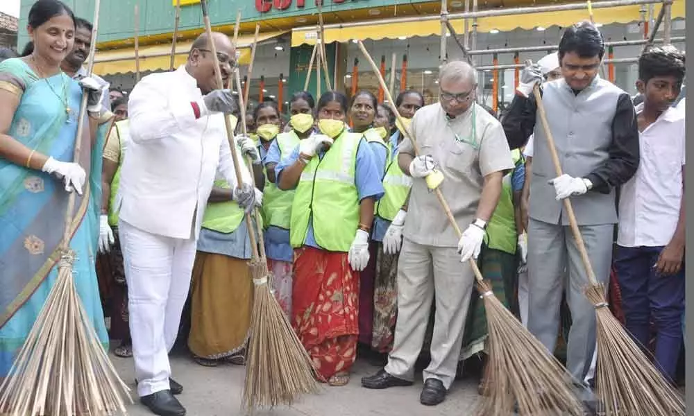 Call to make AP plastic-free: Manhar Valjibhai Zal