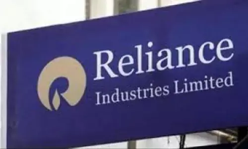RIL creates history, becomes first Indian co to hit Rs 9 lakh cr m-cap mark