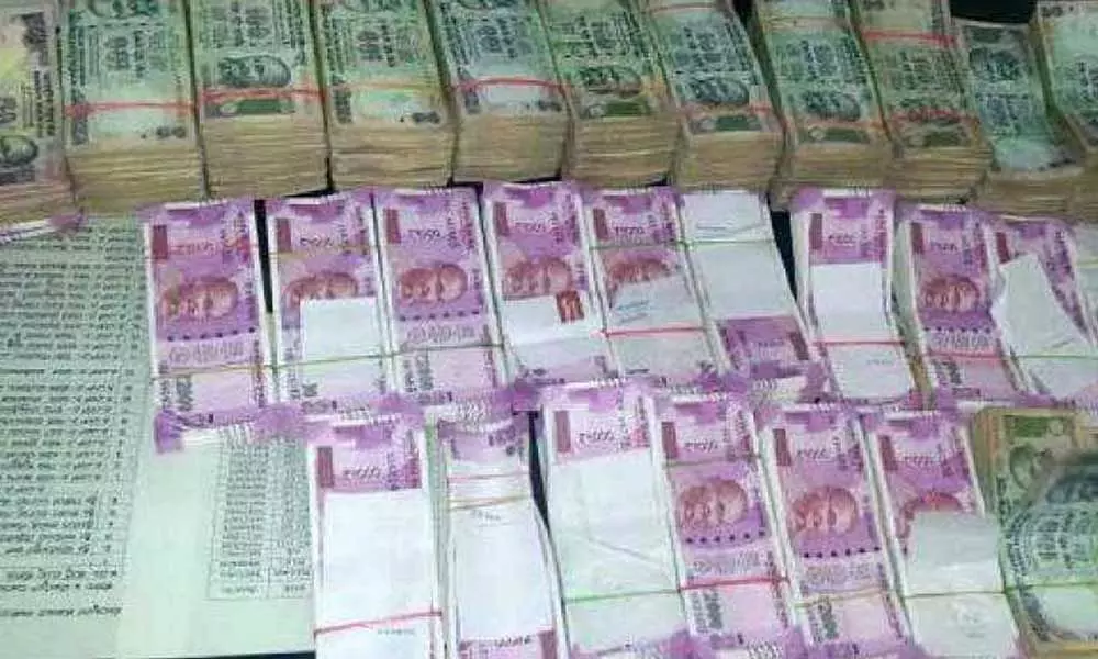 Maharashtra polls: EC seizes over 78 lakhs unaccounted cash from Colaba constituency