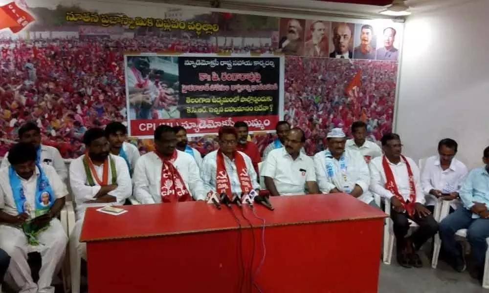 All parties condemn  police attack on CPI ( ML) leader  in Khammam