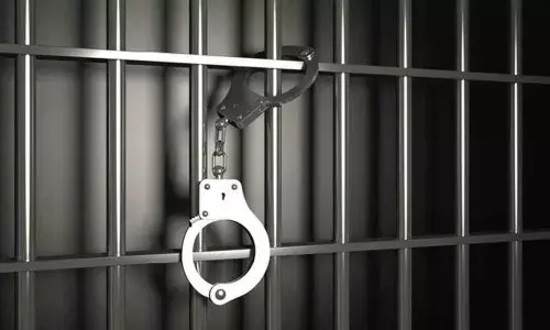 Telangana: Agitating RTC employees detained in Parakala