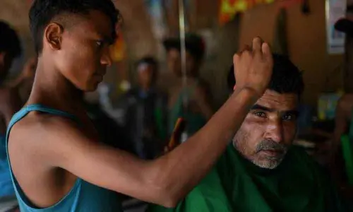 Delhi government nod to setting up board for welfare of barbers