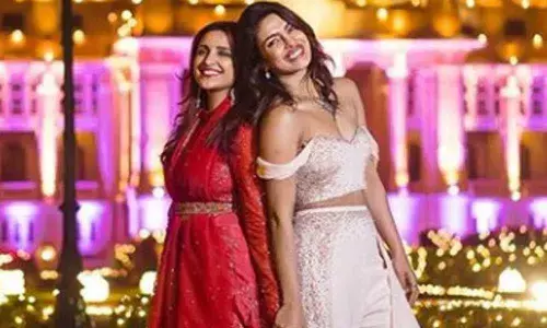 Priyanka, Parineeti enter Frozen world