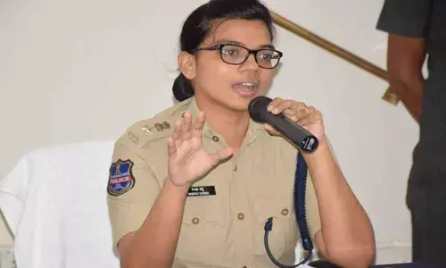 Quiz competitions on traffic rules conducted in Jagtial