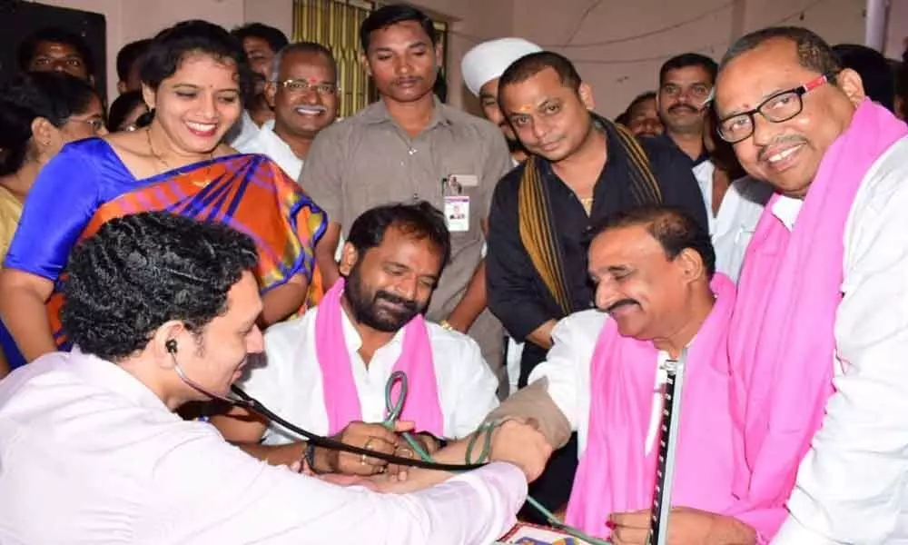 Minister Srinivas Goud inaugurates free health camp