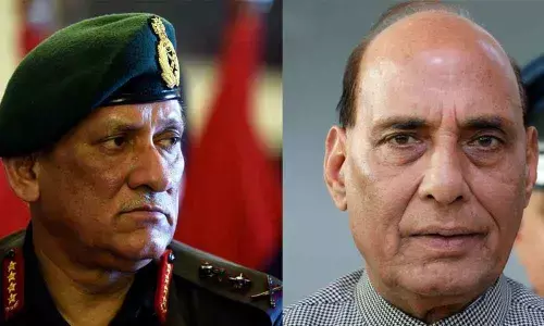 Rajnath Singh speaks to Army Chief over escalating border tensions Rajnath Singh speaks to Army Chief over escalating border tensions
