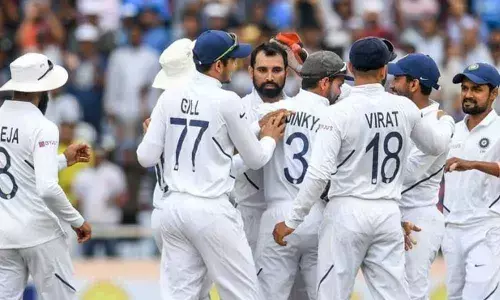 IND vs SA 3rd Test: Second days play called off due to bad light, South Africa 9/2