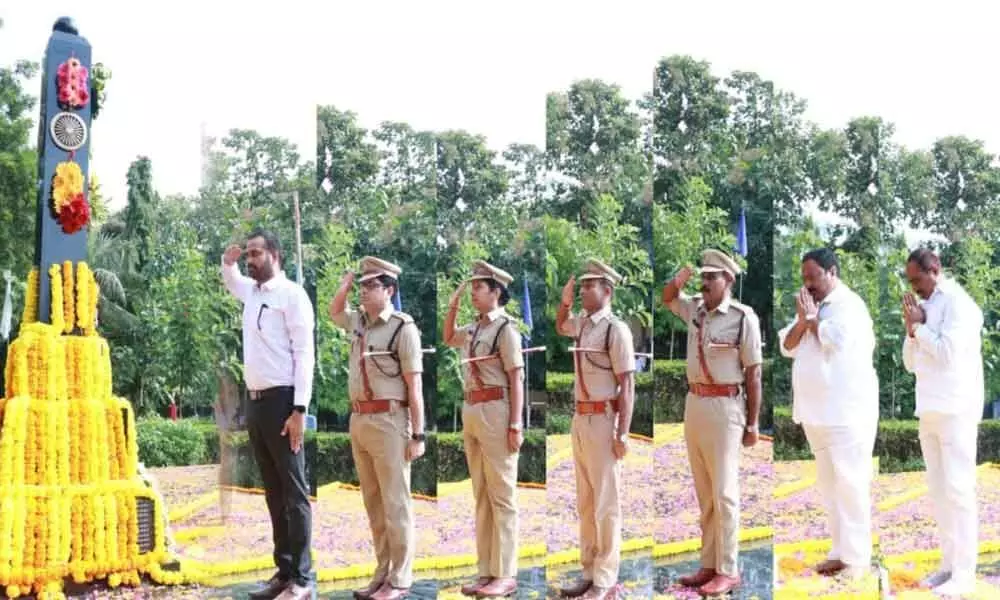 Khammam Collector, Commissioner pay tributes to police martyrs