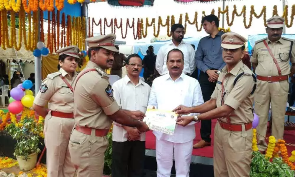 Chittoor: Sacrifices of police martyrs for society  remembered