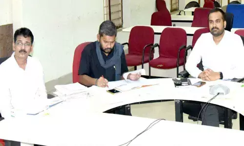 Khammam Collector, RTC Depot  Manager review bus services