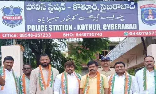 Mahbubnagar: Cops foil Congress leaders attempt to lay siege to Pragathi Bhavan