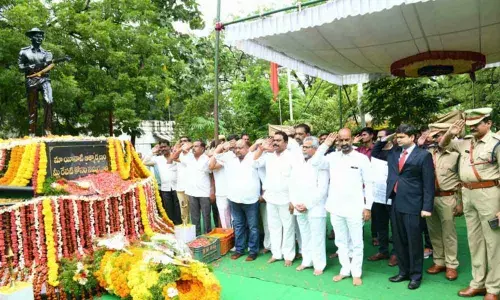 Services of police are invaluable: Minister Gangula Kamalakar