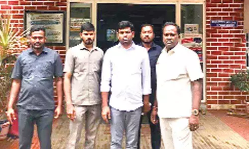 Students condemn arrests