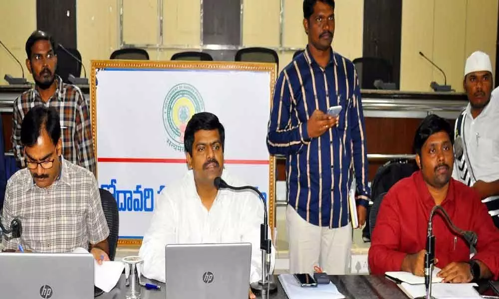 Collector stresses on qualitative solution to petitions in Eluru