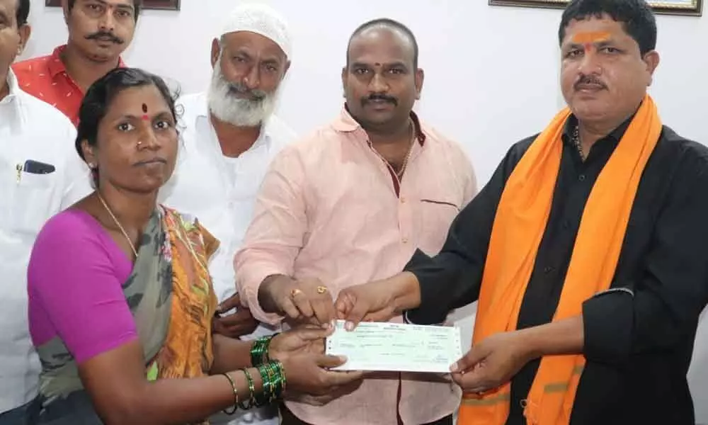 137 beneficiaries given Kalyana, Shaadi cheques