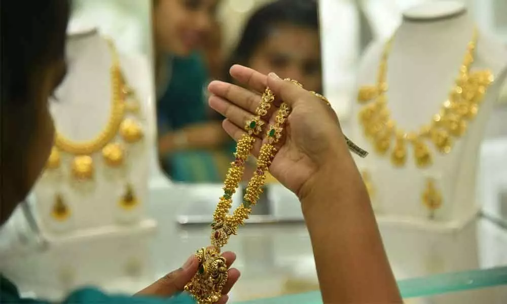 How to buy gold on Dhanteras