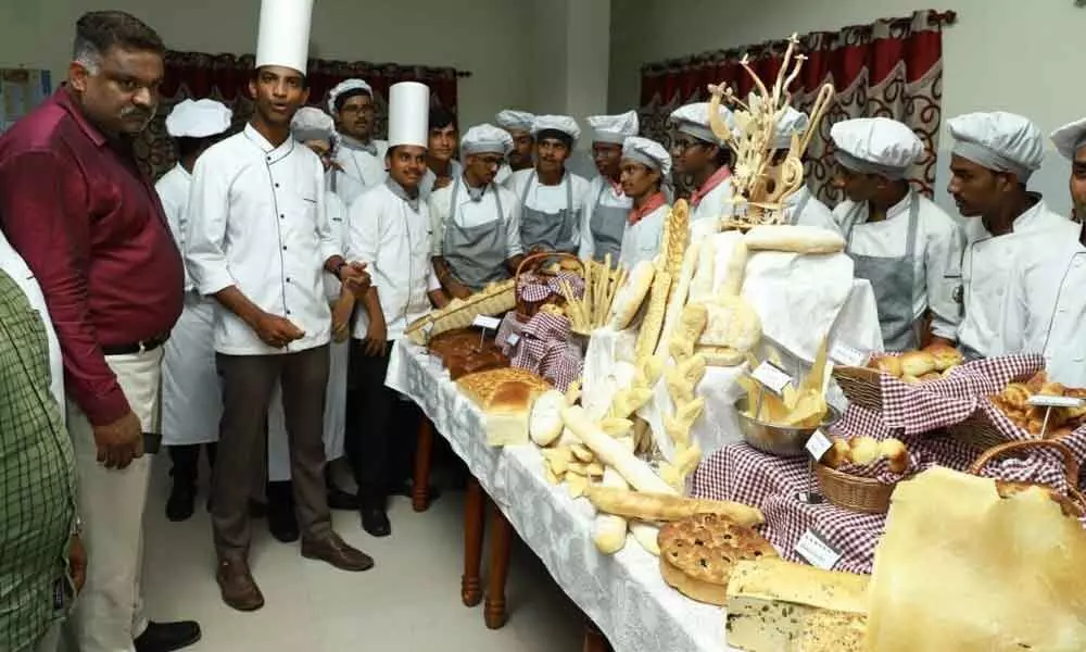 SIHM students trained on Brunch Buffet in Tirupati