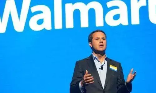 Walmart CEO seeks regulatory stability in e-commerce