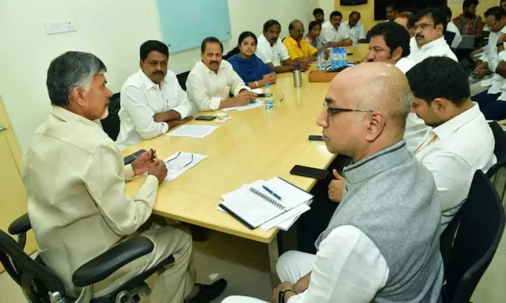 Guntur: TDP chief vows to take up legal fight for NREGS Bills