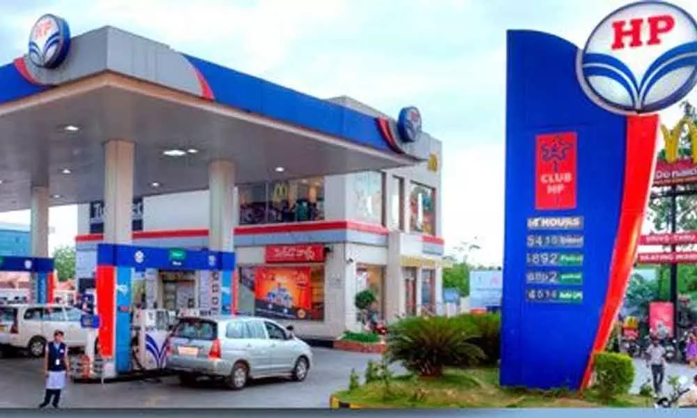 Govt eases rules for setting up petrol pumps