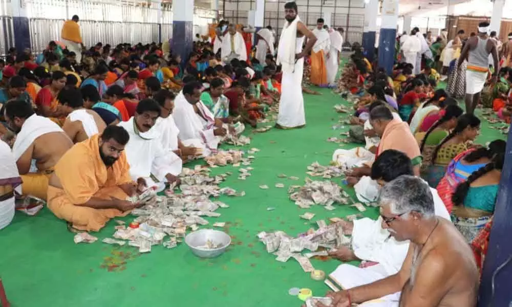 Karimnagar: Rajanna temple hundi collection 1.78 cr