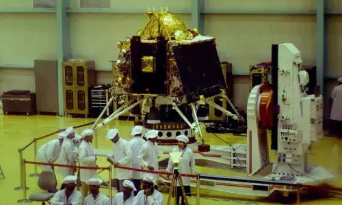 No trace of Indias Chandrayaan-2 Vikram lander: NASA