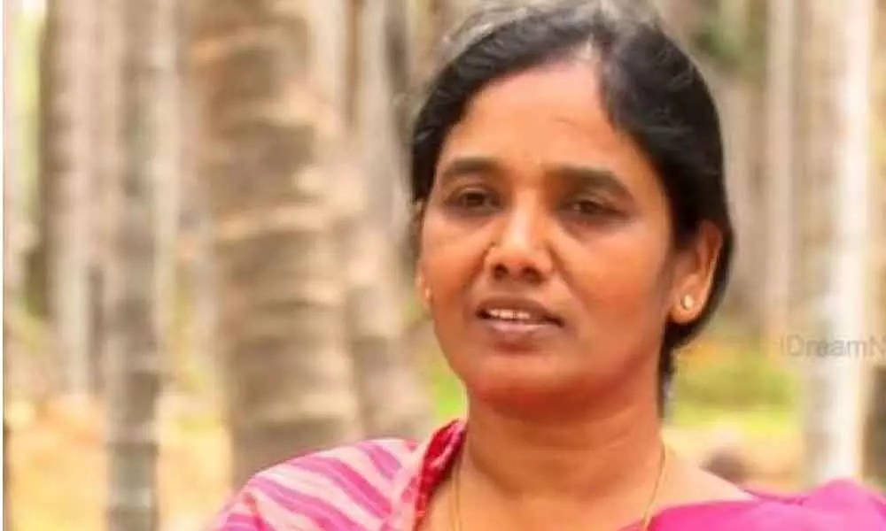 TDP leader Paritala Sunita Moved High Court Against AP govt On reducing security