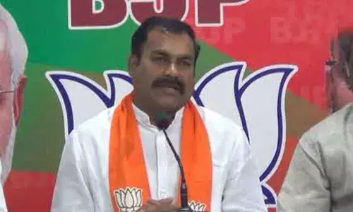 KCR unable to digest BJPs popularity: Sridhar