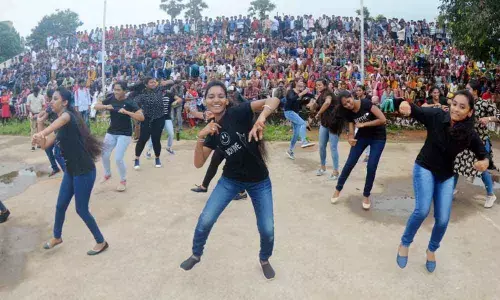 Students perform flash mob for cause at  Andhra University