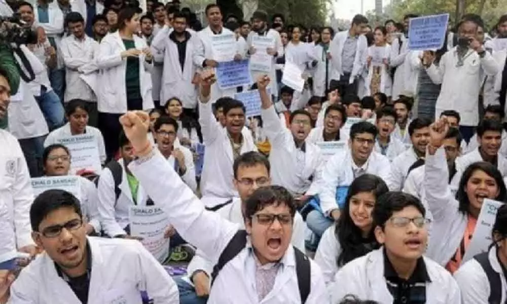 Tamil Nadu: Government doctors hold indefinite strike demanding salary hike
