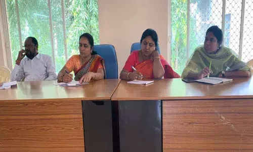 Corporator Pavani Reddy reviews sanitation drive