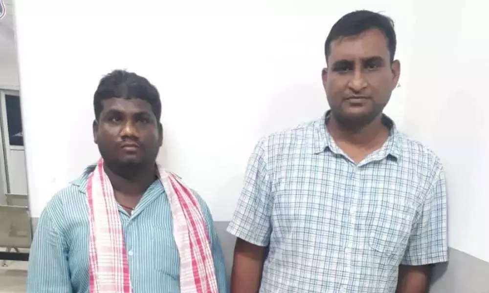 Fake job racket: two held for cheating unemployed in Hyderabad
