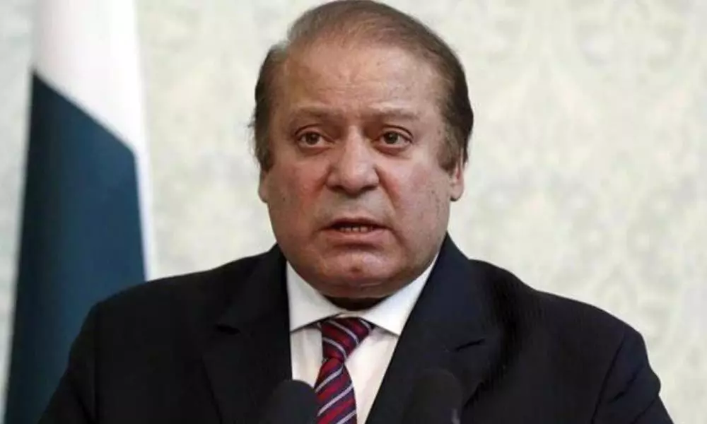Former Pak PM Nawaz Sharif gets a heart attack