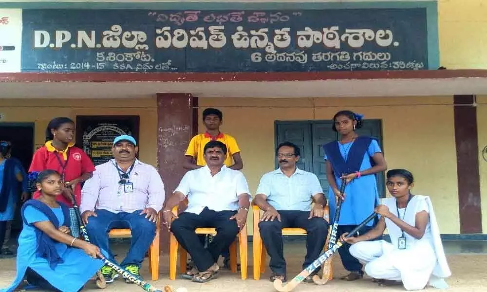 Visakhapatnam: 5 students selected for Under-17 Hockey Tourney