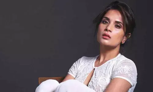 Richa bats for animals this Diwali