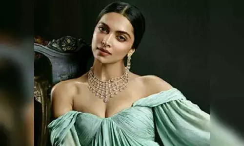 Deepika impressed with movie enthusiasts