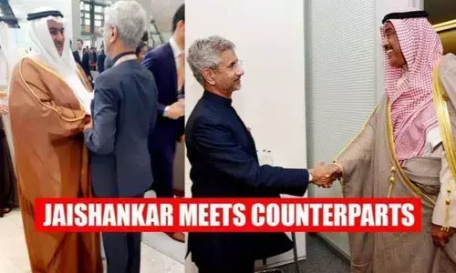 Jaishankar meets counterparts from Kuwait, Bahrain
