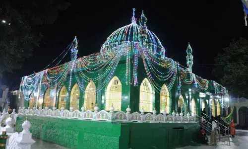 Afzal Biabani Urs gets underway in Kazipet