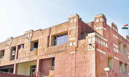 AISA accuses JNU admin of not paying salaries